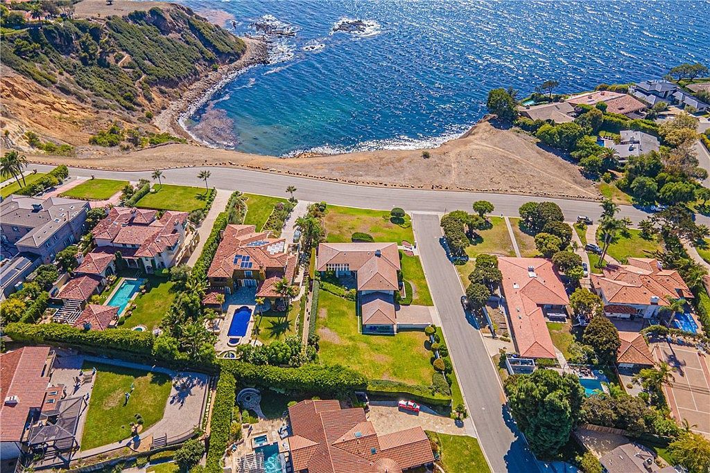 2900 Paseo Del Mar Palos Verdes Estates, CA 90274 - Thumbnail 2