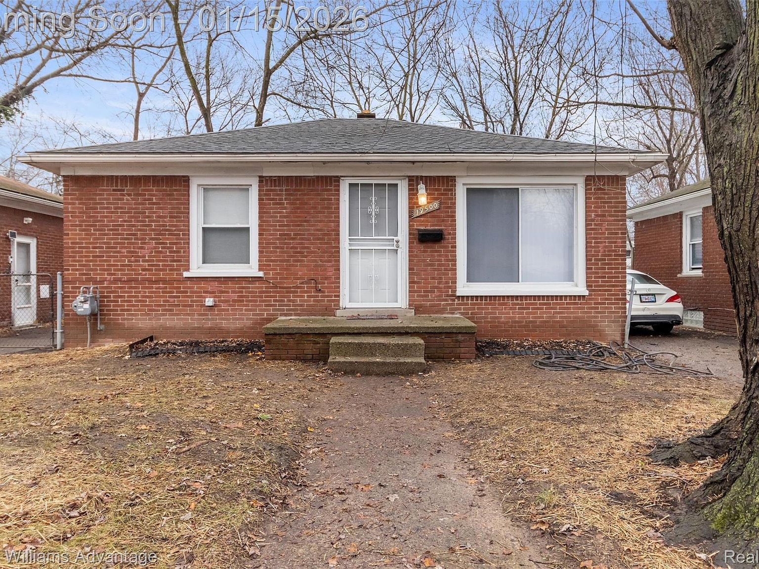 19500 Lahser Rd Detroit, MI 48219 - Thumbnail 2