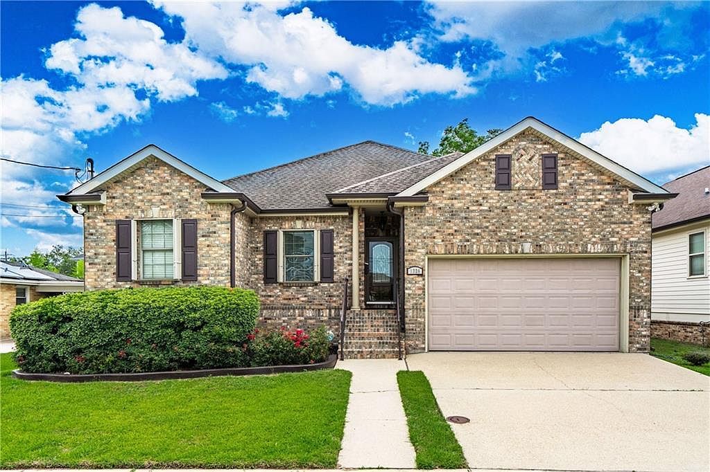 1326 Prentiss Ave New Orleans, LA 70122 - Thumbnail 2