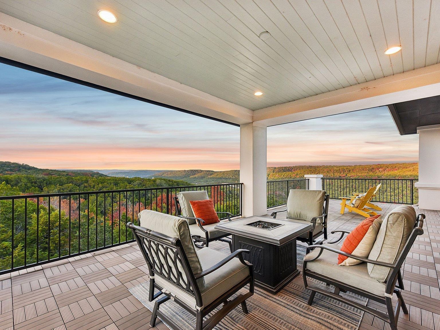 13125 Villa Montana Way Austin, TX 78732 - Thumbnail 2