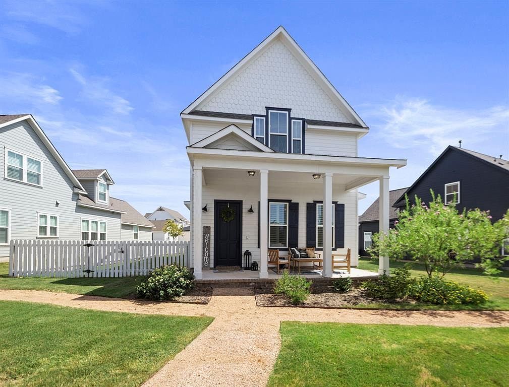 1066 Twain St Driftwood, TX 78619 - Thumbnail 2