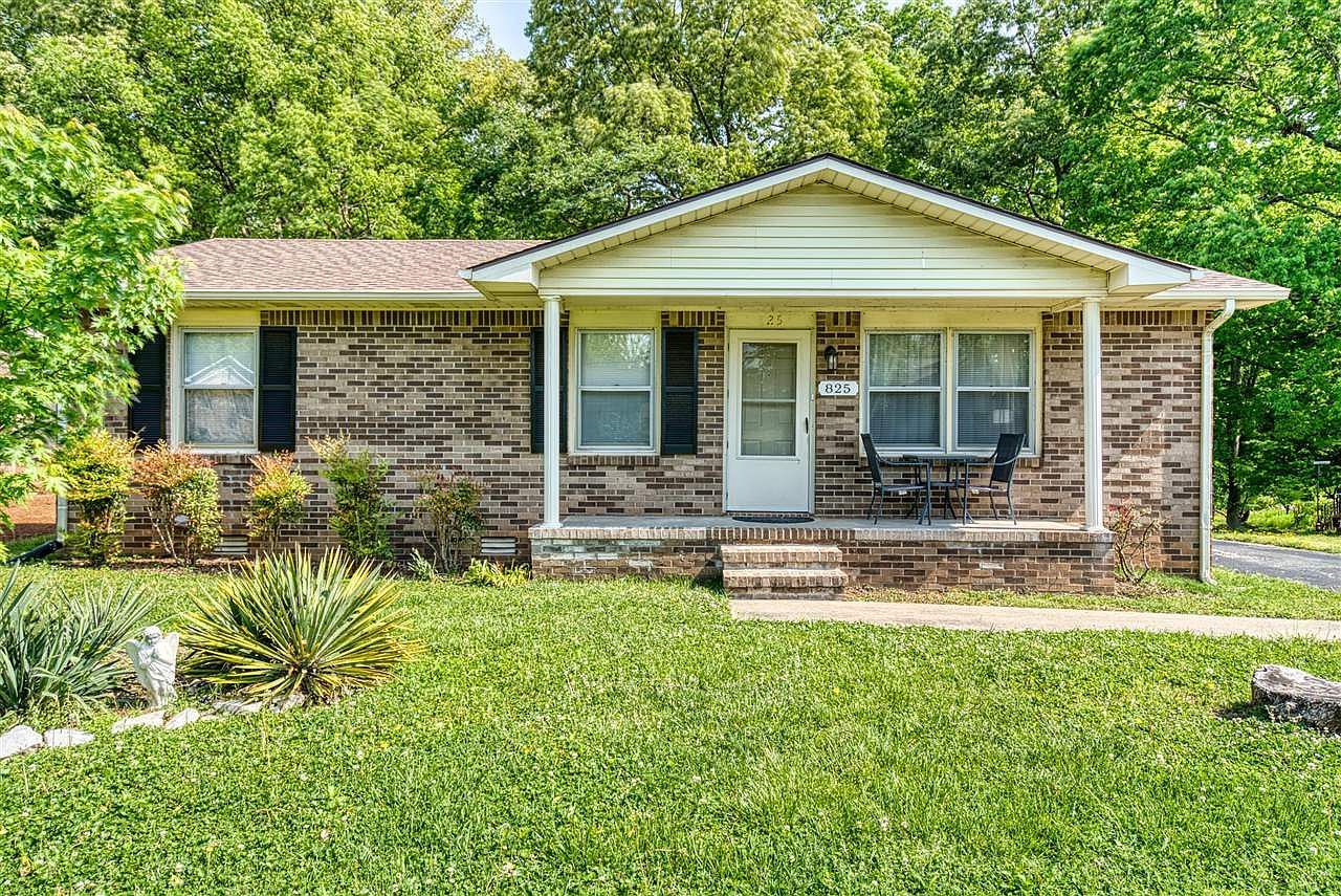 825 Oak St Franklin, KY 42134, 42134