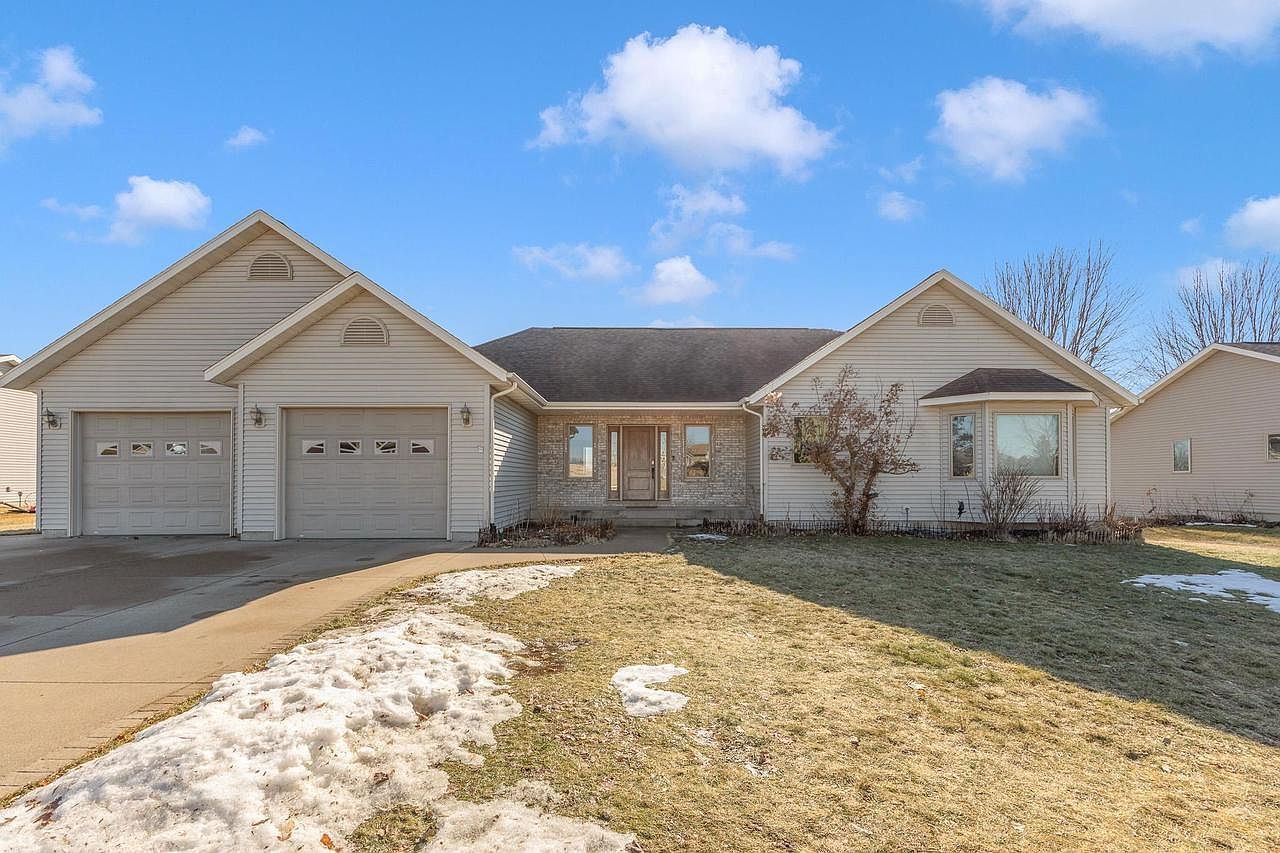 214 Alyssa St Tomah, WI 54660 - Thumbnail 2