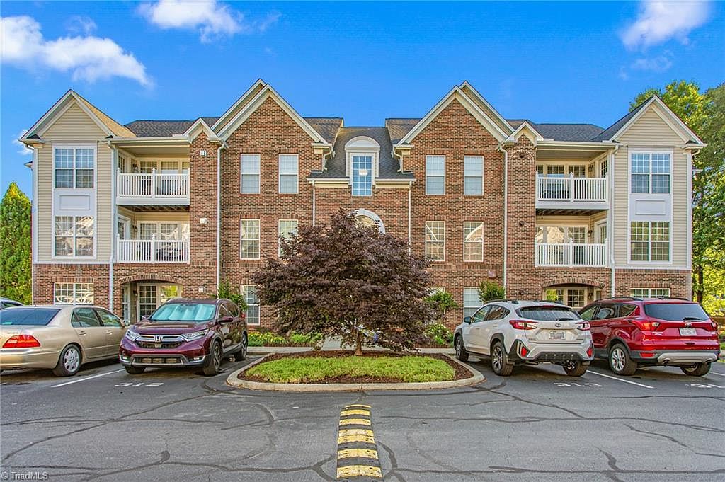 2219 Delaney Dr #214 Burlington, NC 27215, 27215