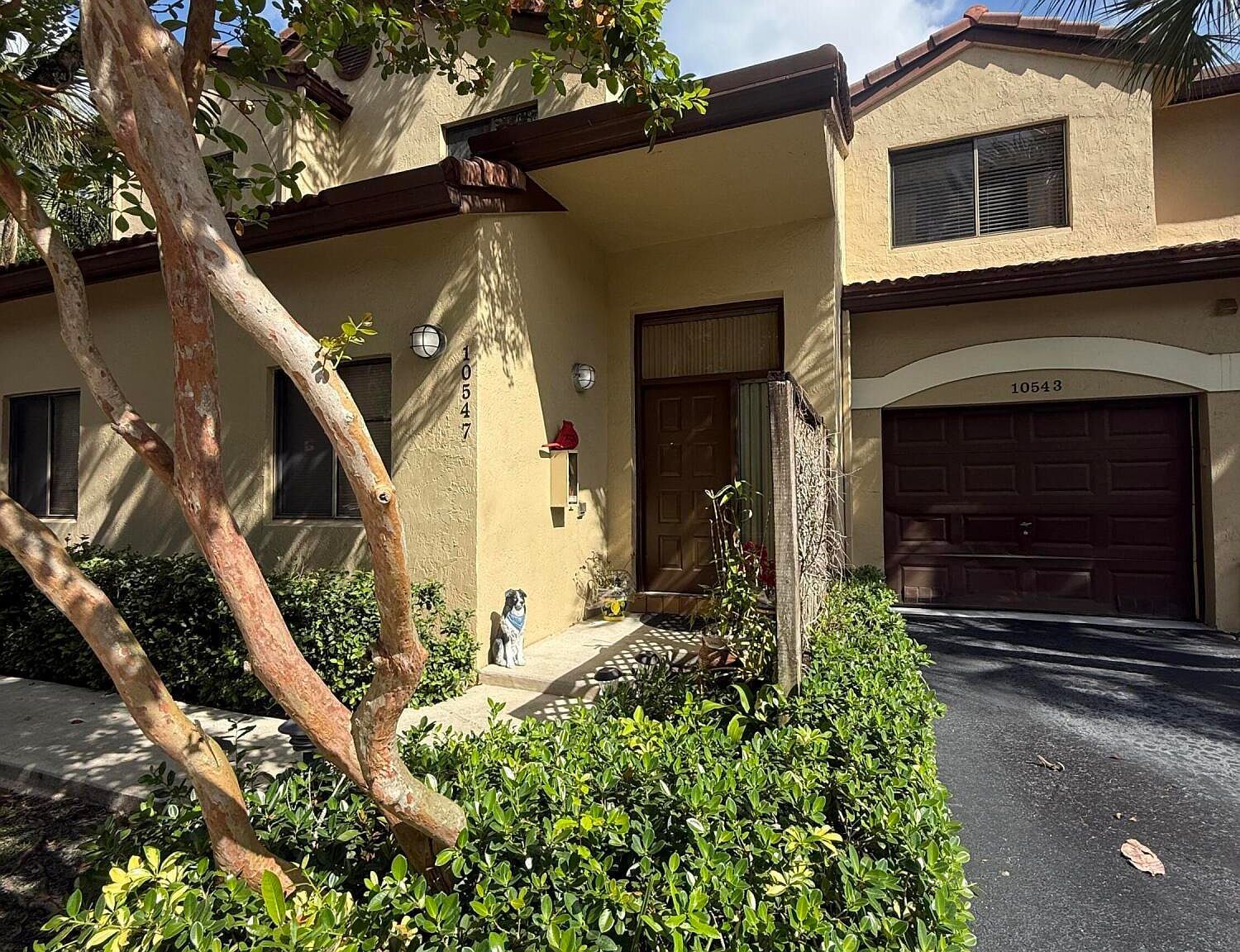 10547 NW 10th St #C-128 Plantation, FL 33322  | Condominium