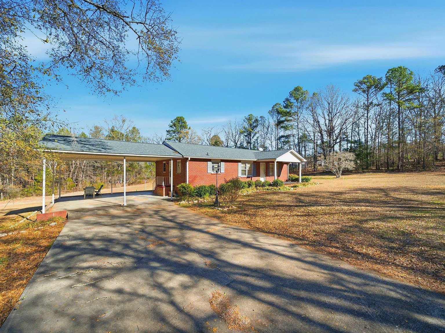 555 Bishop Rd Union, SC 29379 - Thumbnail 2