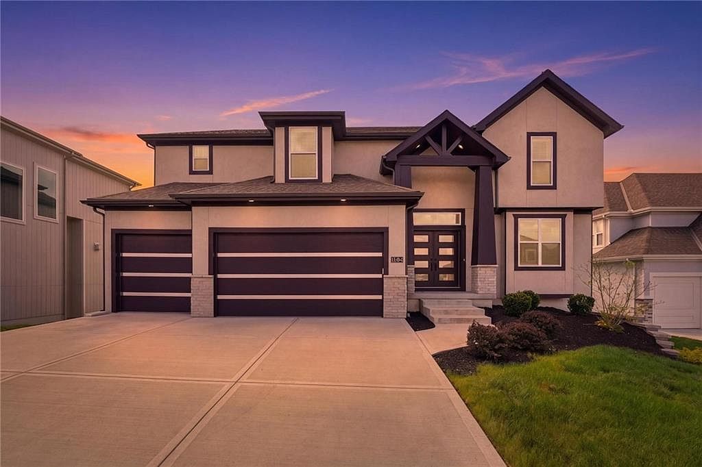 14464 S Haskins St Olathe, KS 66062  | Single Family