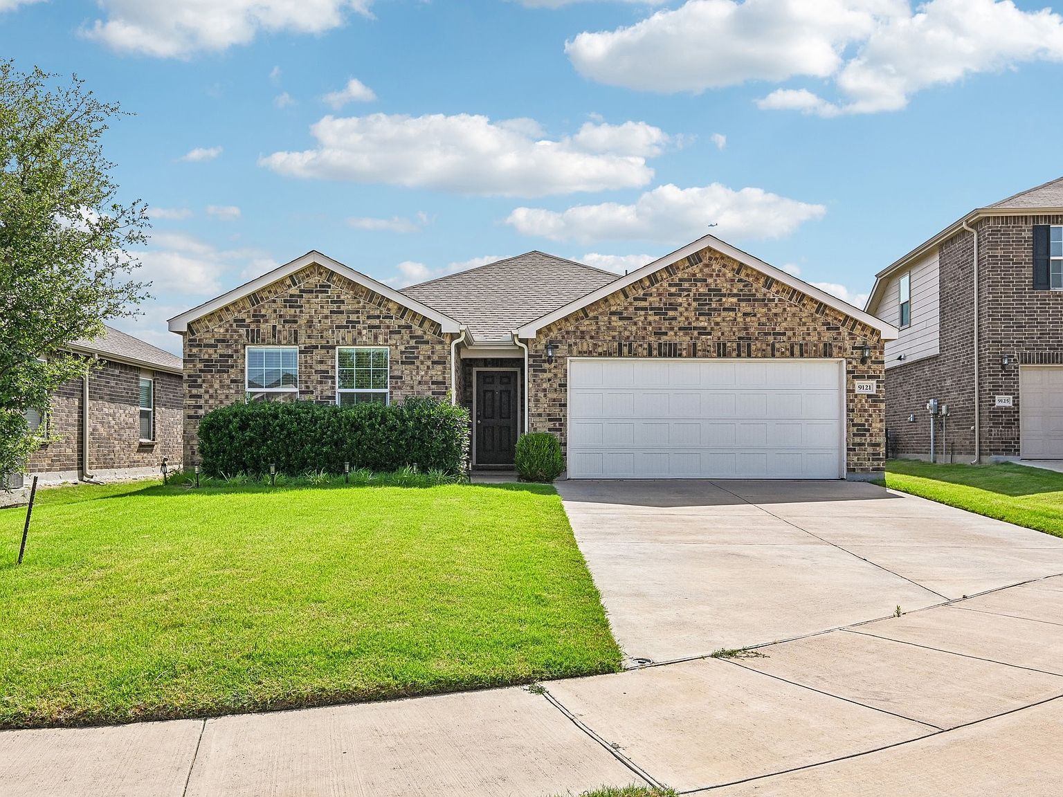 9121 Lookout Point Fort Worth, TX 76179, 76179
