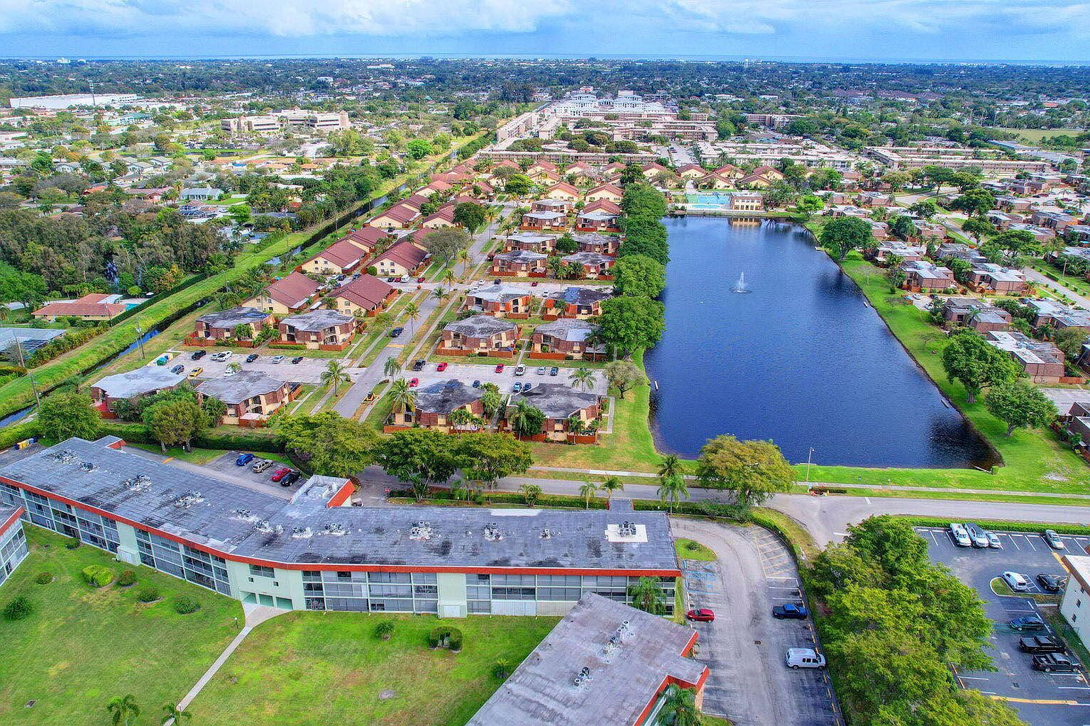 3200 Springdale Blvd APT 217 Palm Springs, FL 33461 - Thumbnail 2