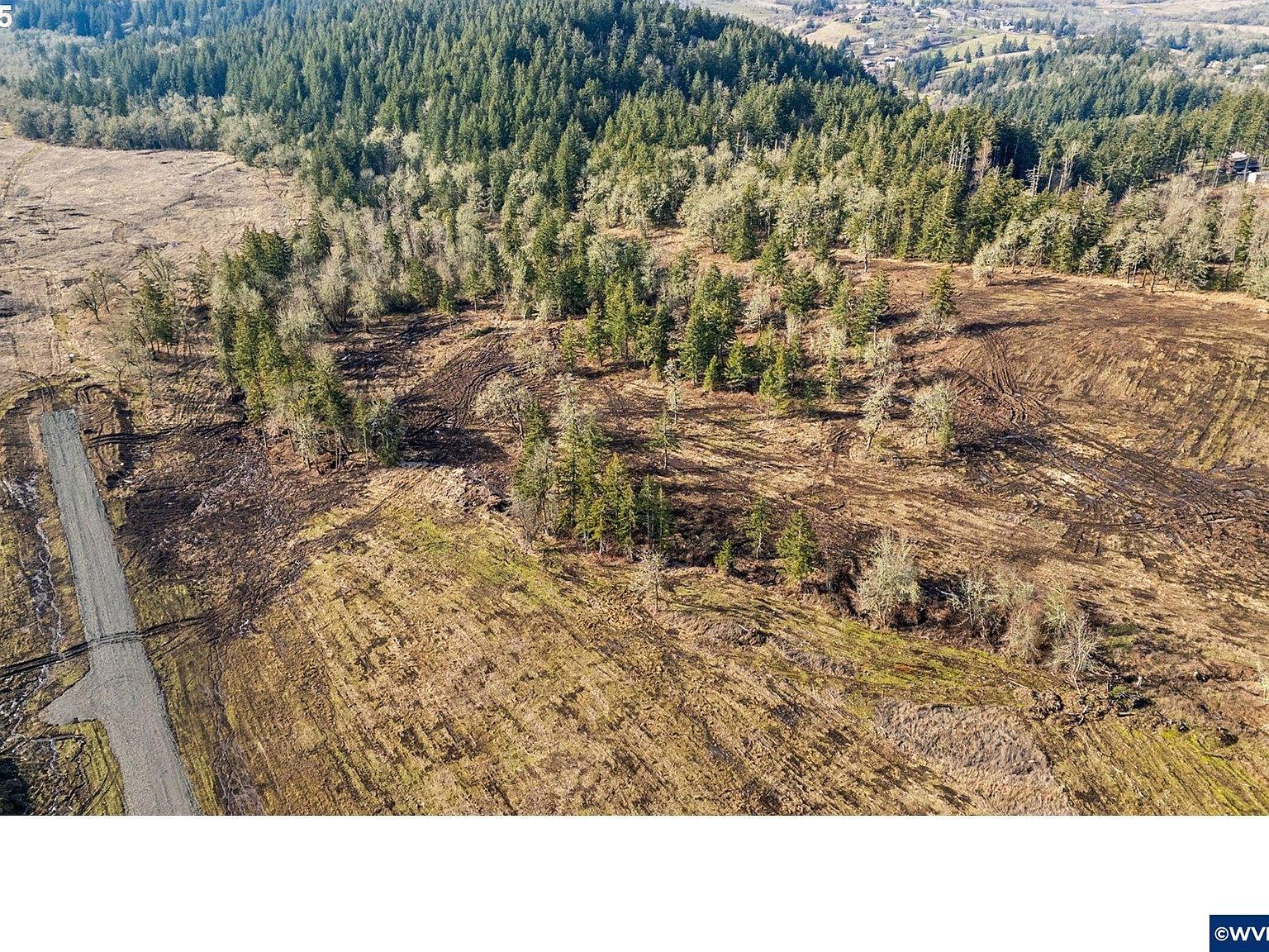 9 Drive, Harrisburg, OR, 97446 - Thumbnail 2