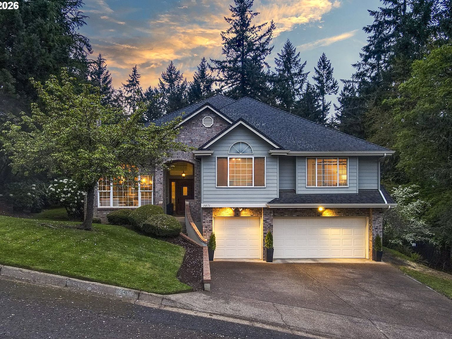 3071 Soloman Loop Eugene, OR 97405, 97405