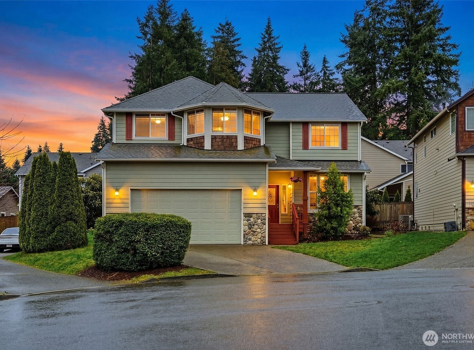 24115 22nd Pl W Bothell, WA 98021 - Thumbnail 2