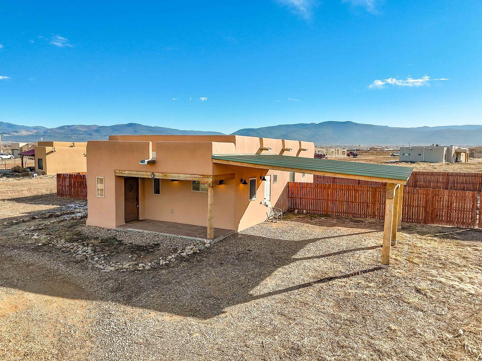 5 Calle De Cazador Ranchos De Taos, NM 87557 - Thumbnail 2