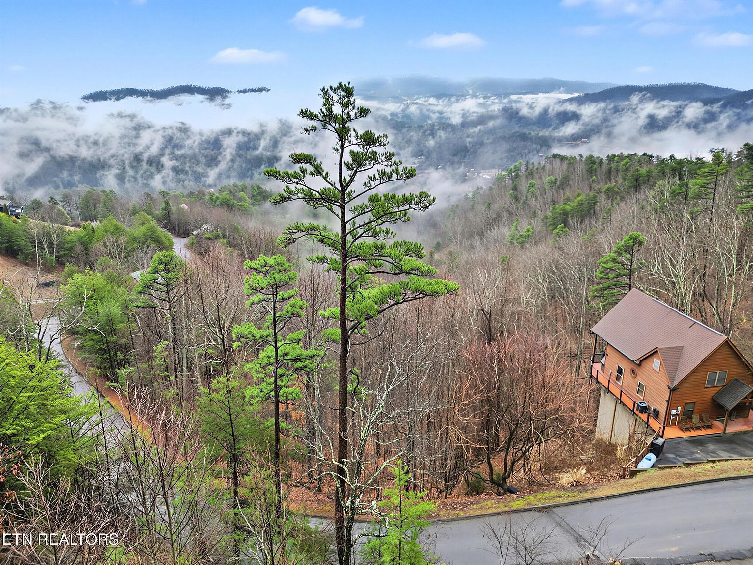 Autumn Ridge Way Sevierville, TN 37876 - Thumbnail 2