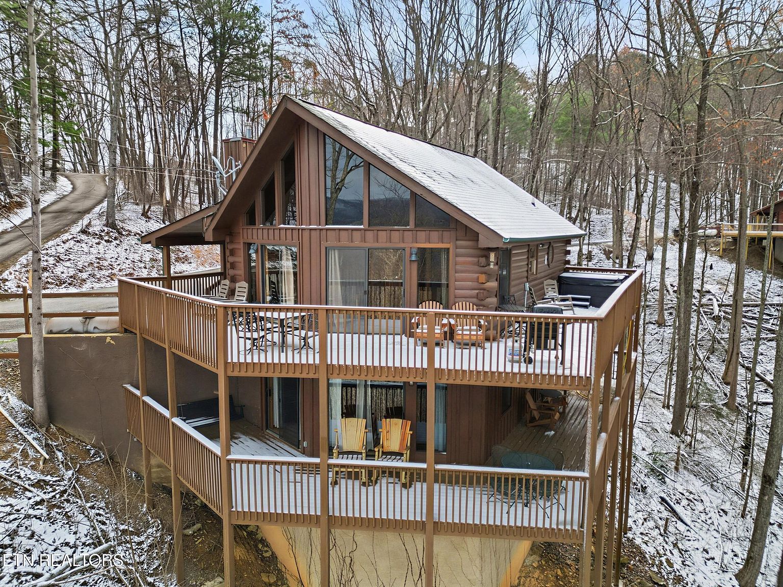 3195 Emerald Springs Loop Sevierville, TN 37862  | Single Family