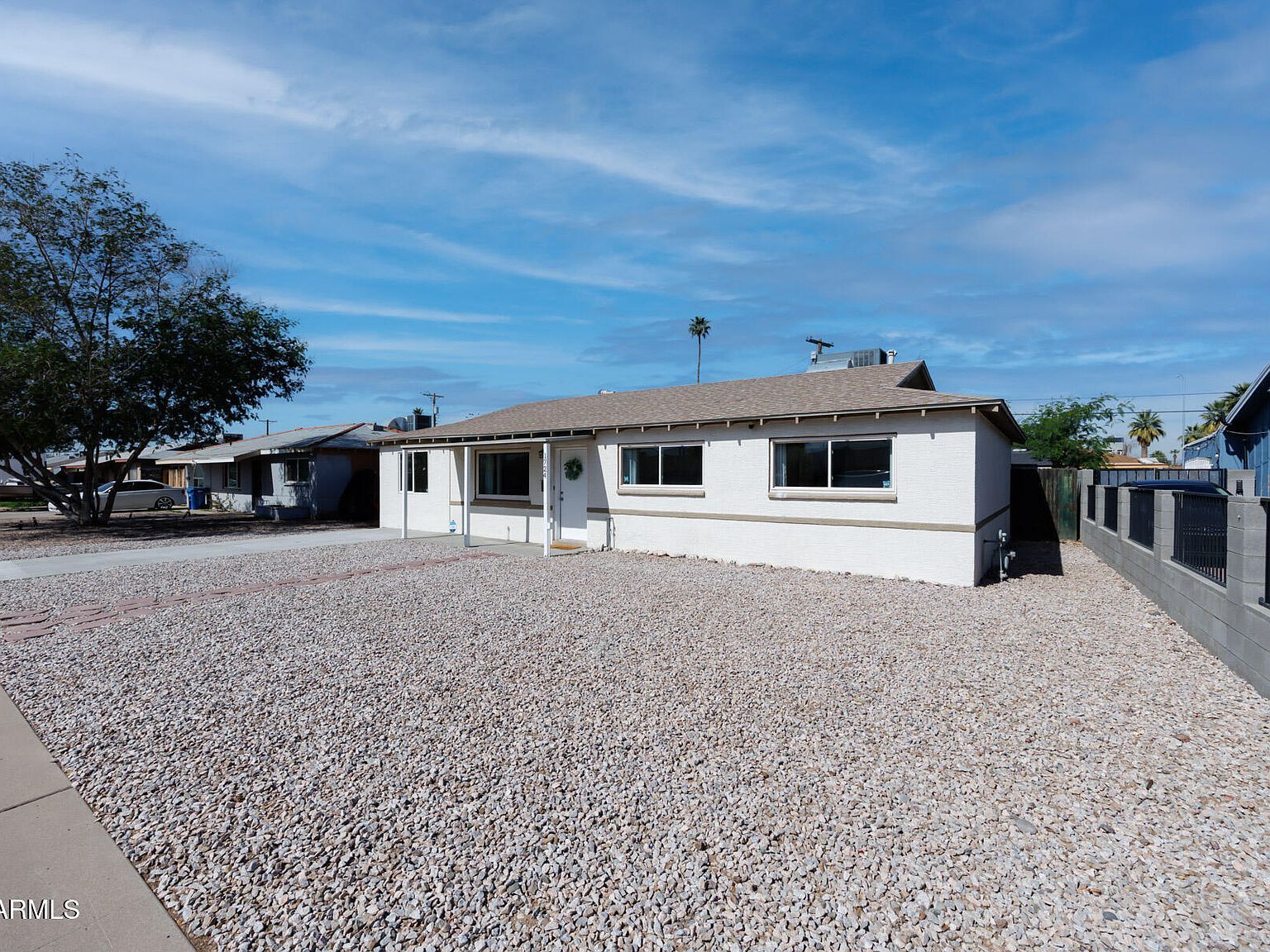 1724 W Pepper Pl Mesa, AZ 85201 - Thumbnail 2