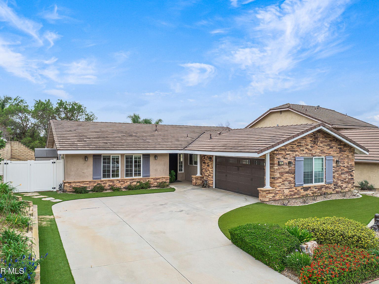 4067 Weeping Willow Dr Moorpark, CA 93021 - Thumbnail 2