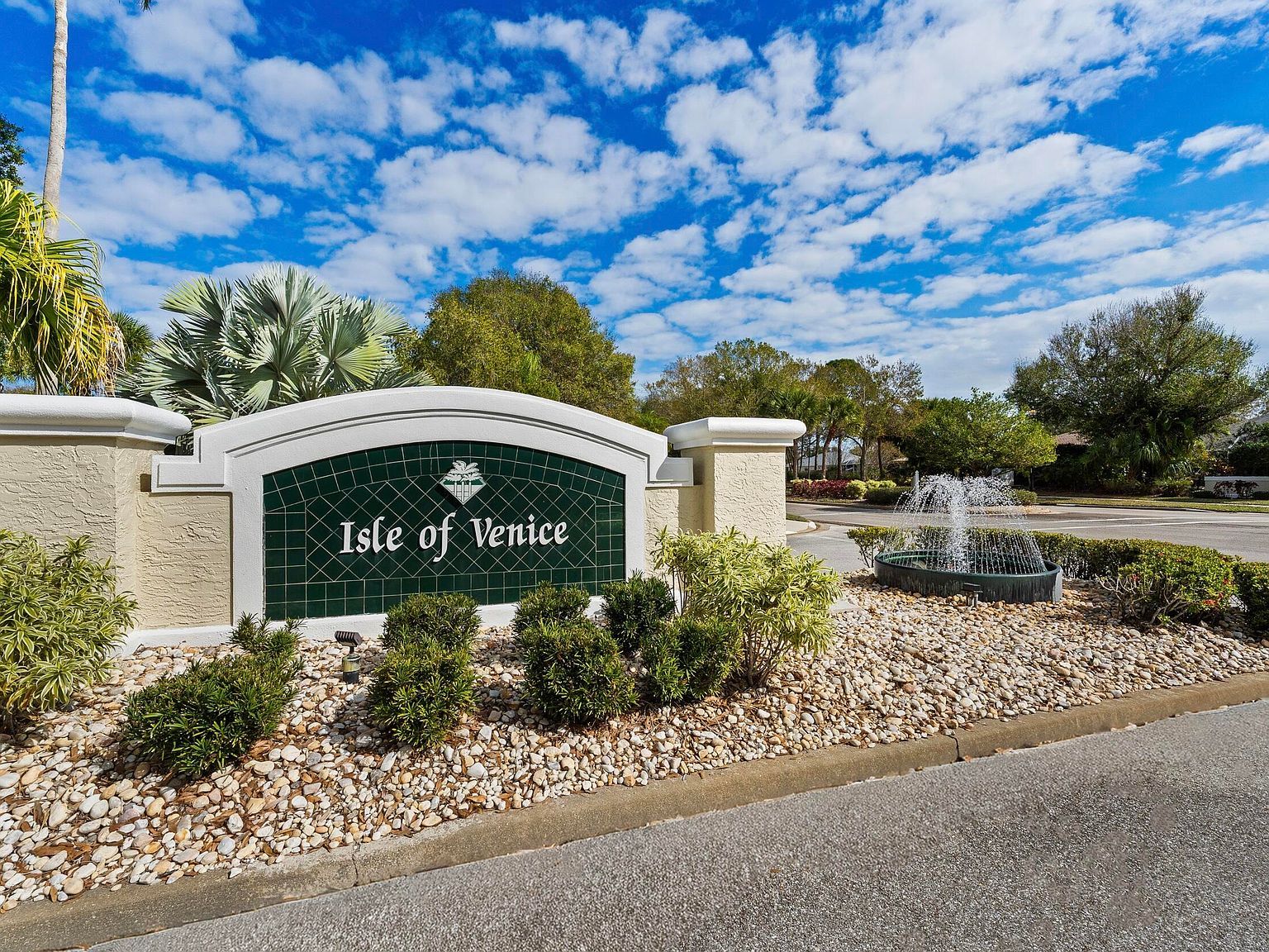 649 NW San Remo Cir Port Saint Lucie, FL 34986 - Thumbnail 2