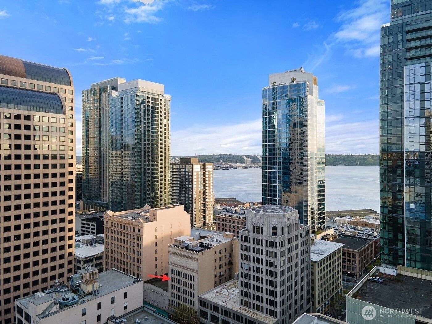 1519 3rd Ave APT 501 Seattle, WA 98101  | Condominium