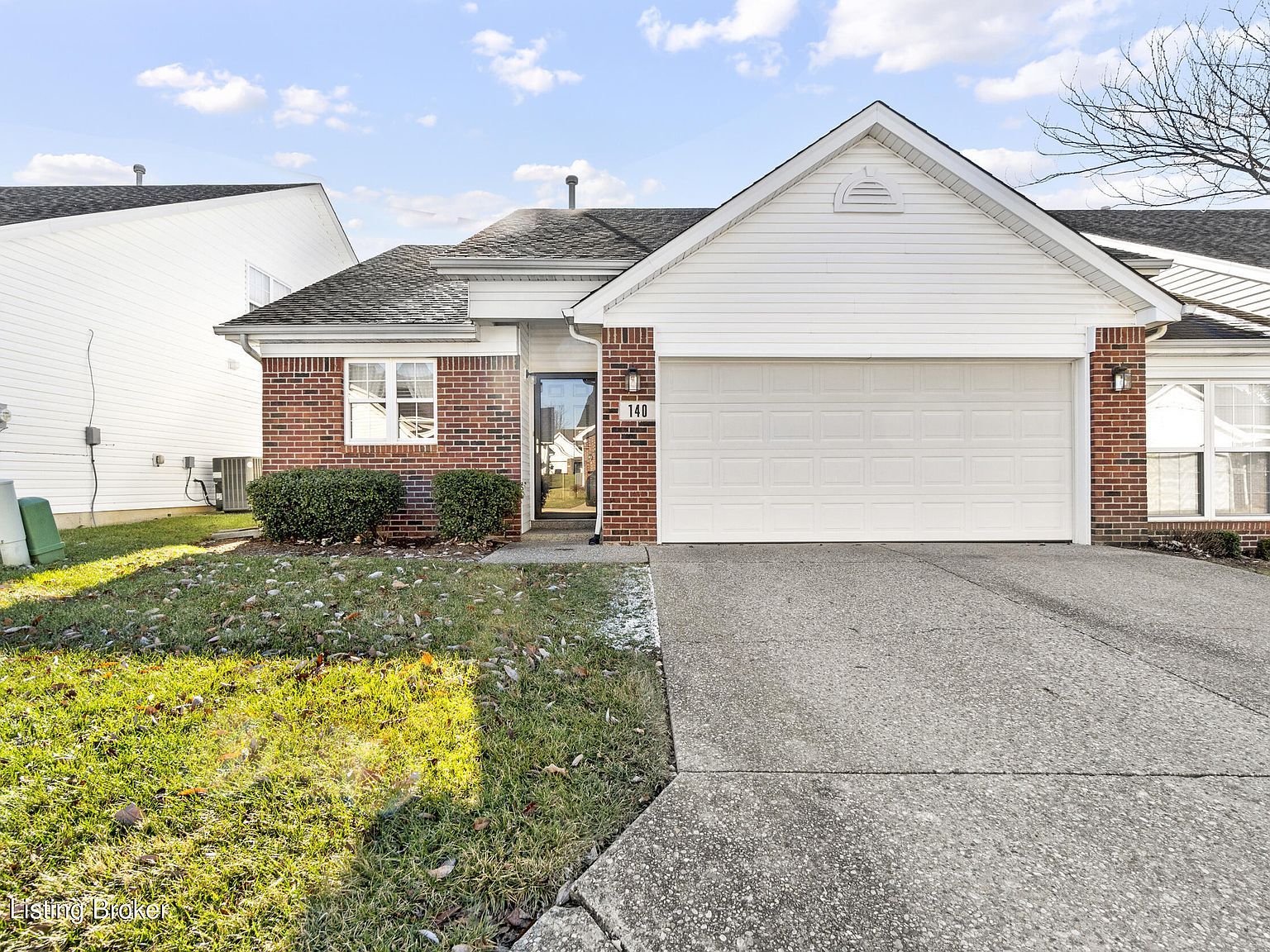 140 Charlton Wynde Dr Louisville, KY 40245 - Thumbnail 2