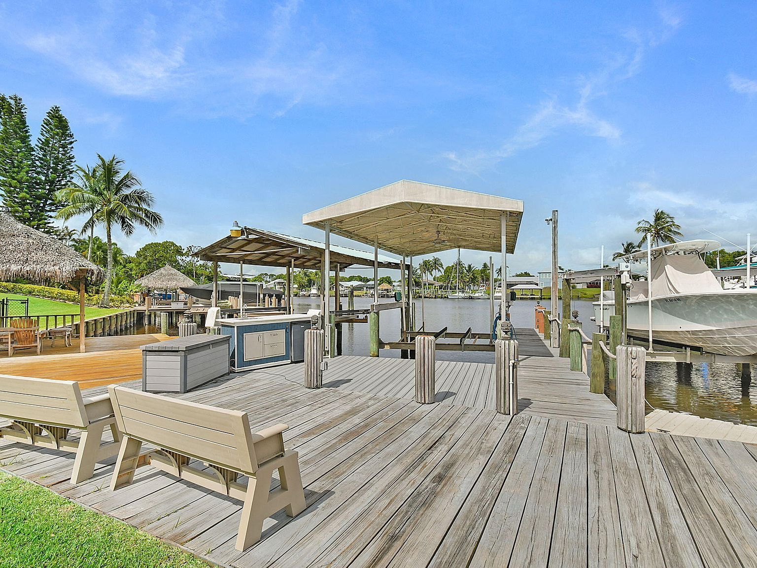 702 SE Adams Ct Port Saint Lucie, FL 34984 - Thumbnail 2