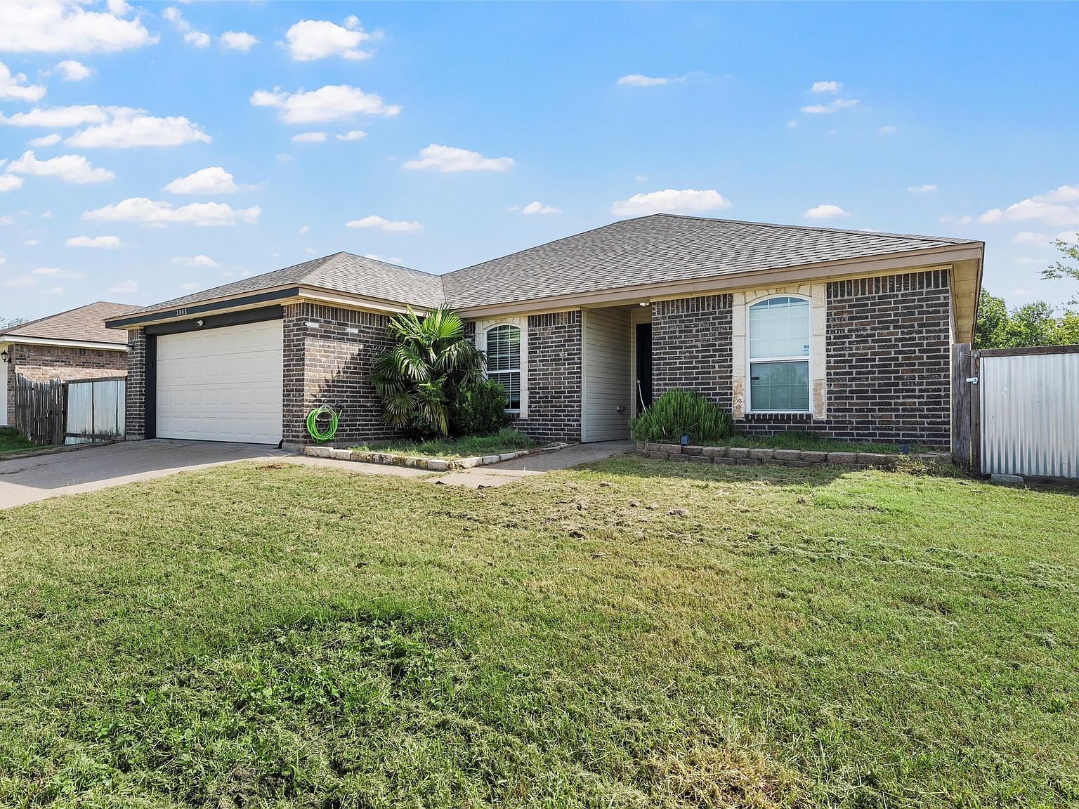 3005 Cricket Dr Waco, TX 76705 - Thumbnail 2