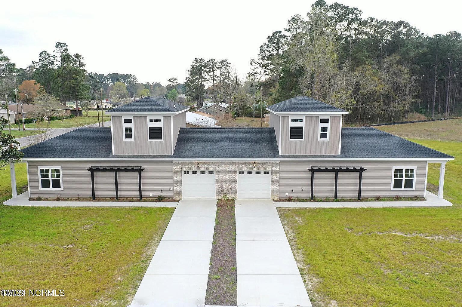 19-55 Crew Ct Whiteville, NC 28472 - Thumbnail 2