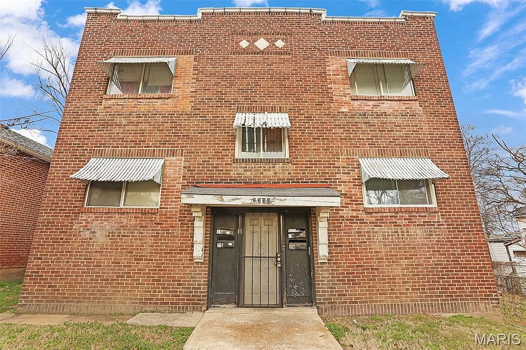 2739 Semple Ave Saint Louis, MO 63112  | New build