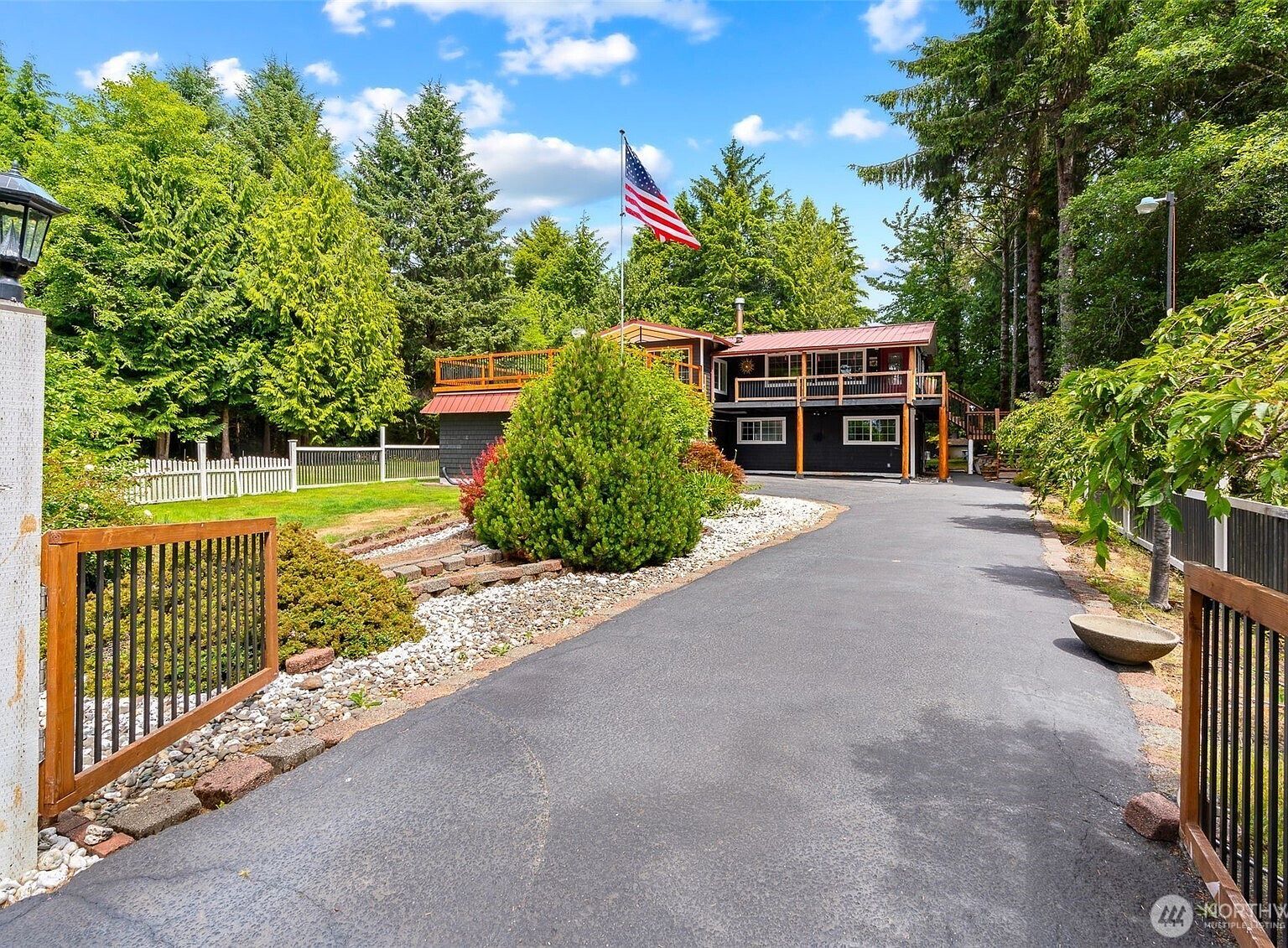 38 Ocean View Dr S Taholah, WA 98587 - Thumbnail 2