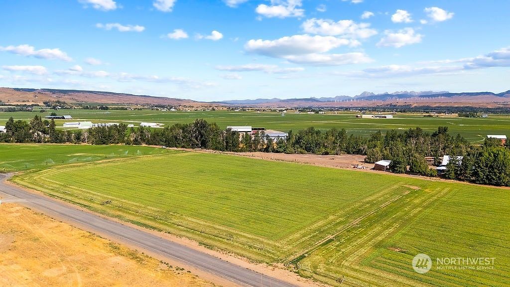 LOT Four Waterbrook Ln Ellensburg, WA 98926 - Thumbnail 2