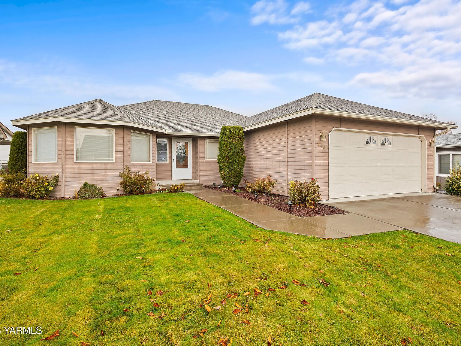 366 S 76th Ave Yakima, WA 98908 - Thumbnail 2