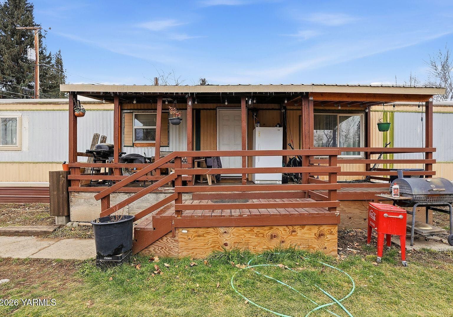 1106 Burns Ave Tieton, WA 98947 - Thumbnail 2