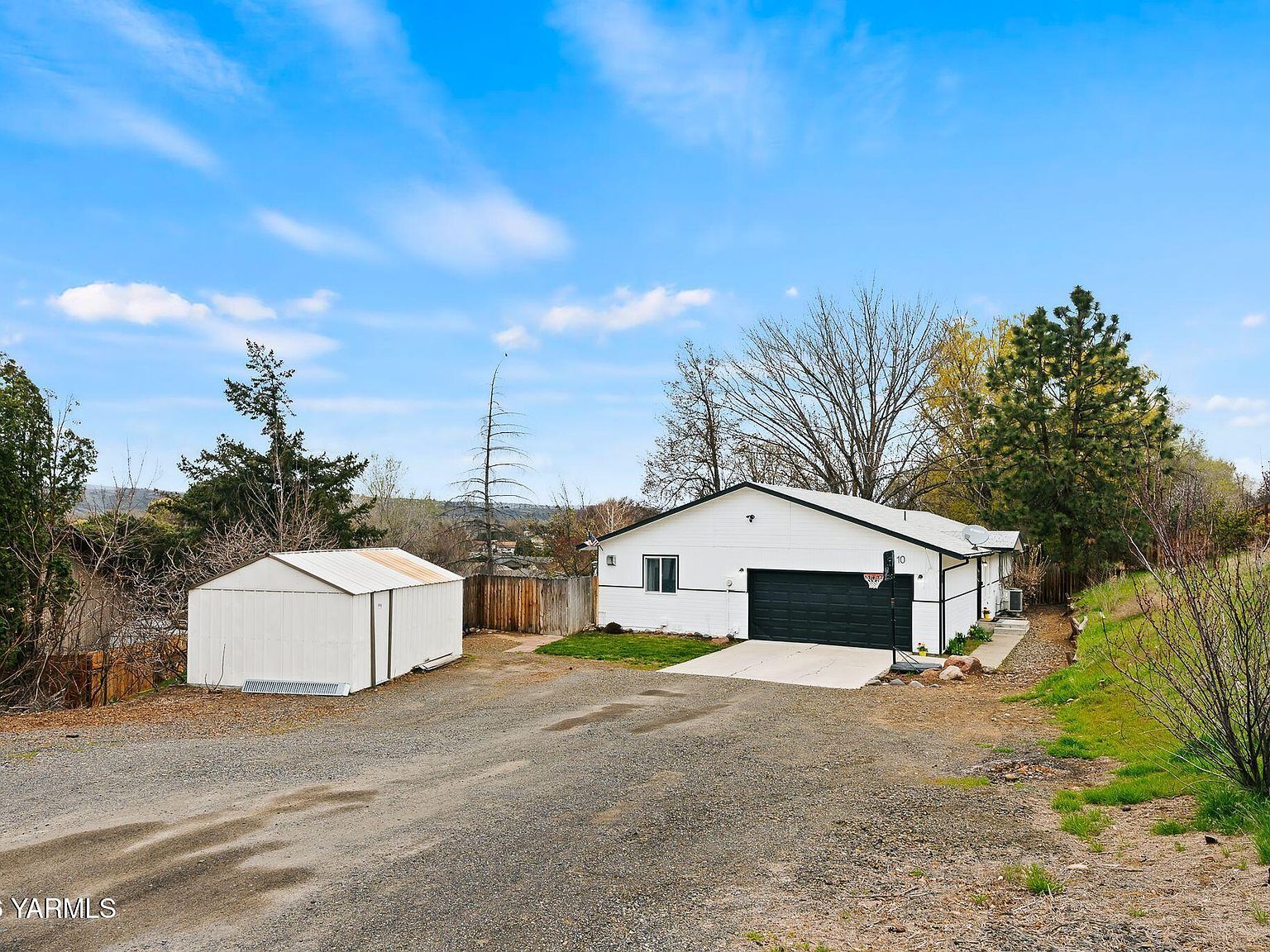 10 Cedar Hill Dr Yakima, WA 98908  | Single Family