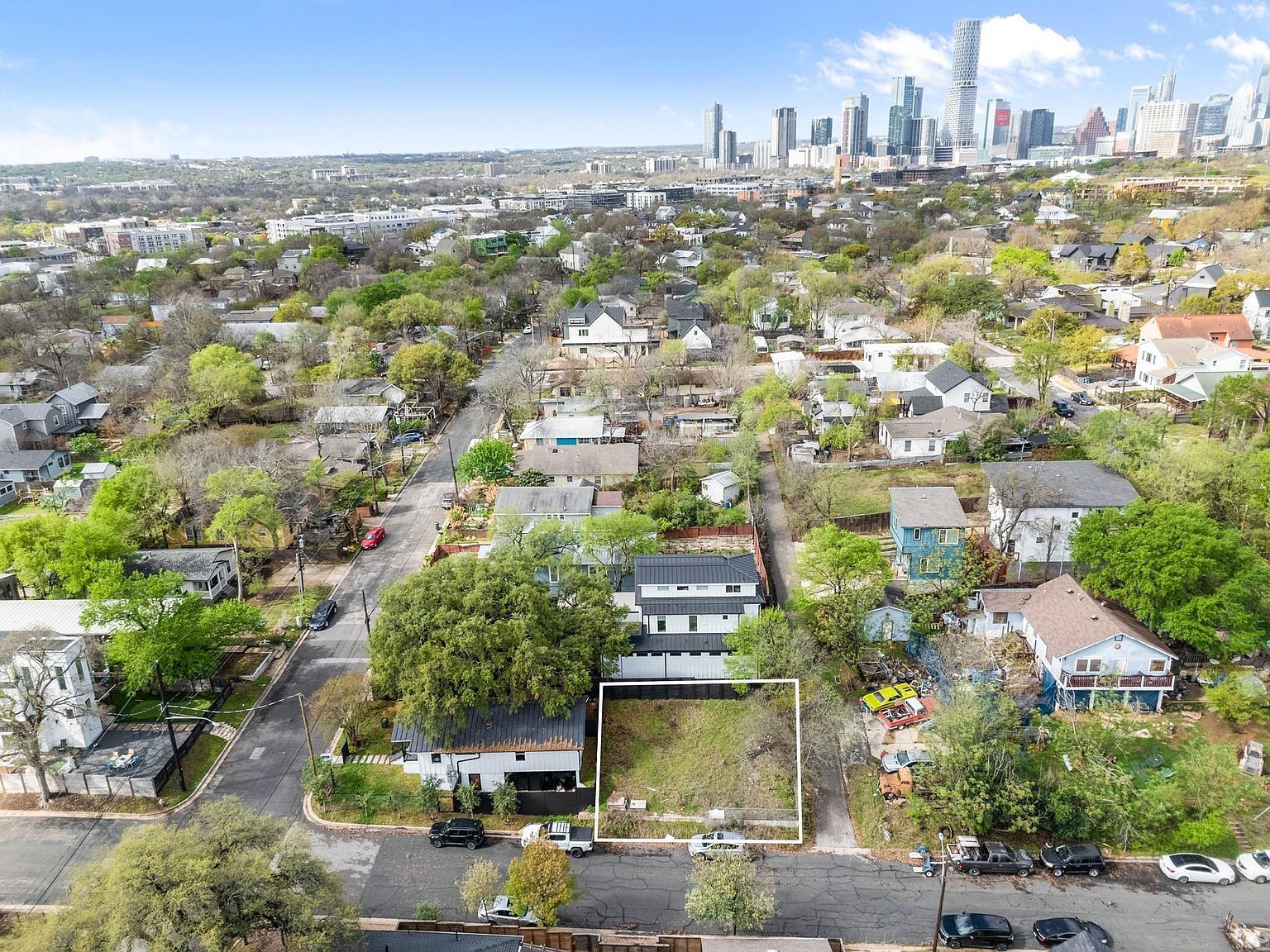 1004 Harvard St #1004 Austin, TX 78702 - Thumbnail 2