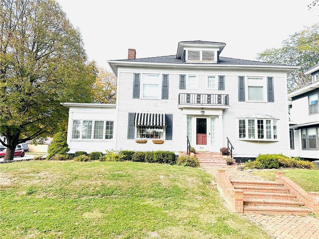 804 E Washington St Hoopeston, IL 60942 - Thumbnail 2