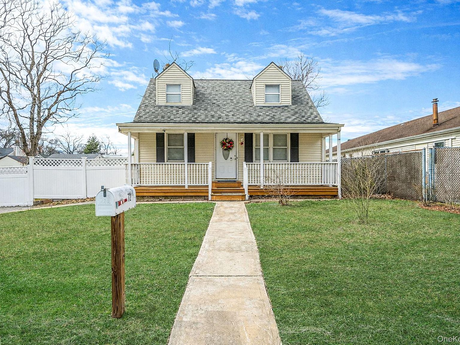 72 Crown St Deer Park, NY 11729  | Single Family