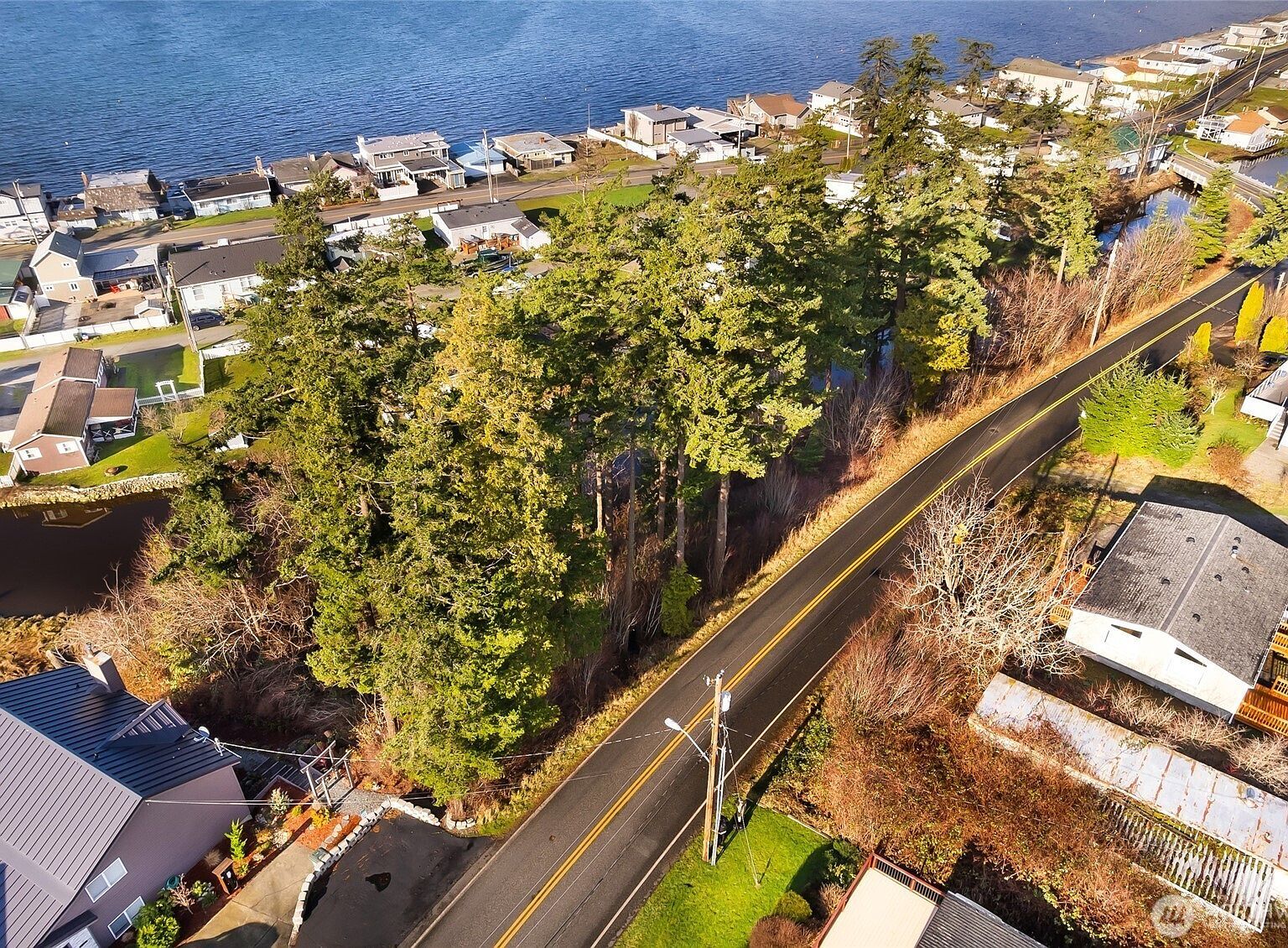 7417 Jackson Rd Blaine, WA 98230 - Thumbnail 2