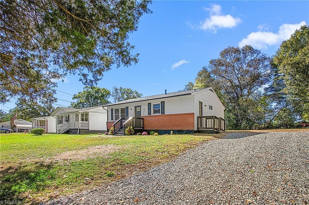 621 North St Eden, NC 27288 - Thumbnail 2