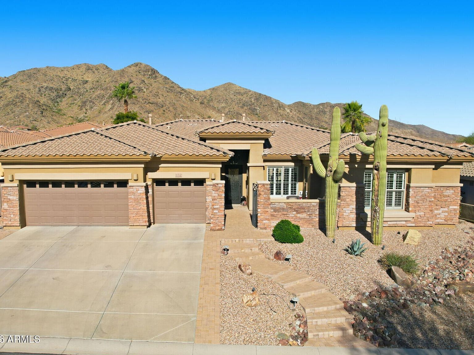 2714 W Briarwood Ter Phoenix, AZ 85045 - Thumbnail 2