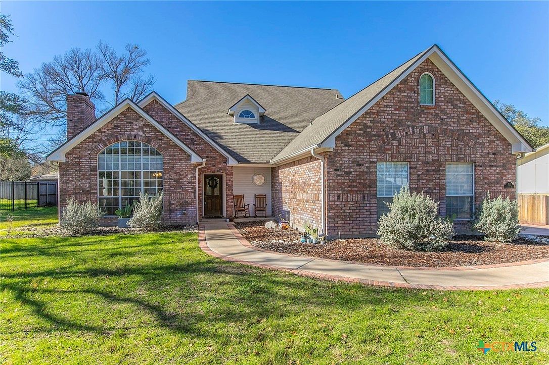 700 Arrowhead Dr Salado, TX 76571 - Thumbnail 2