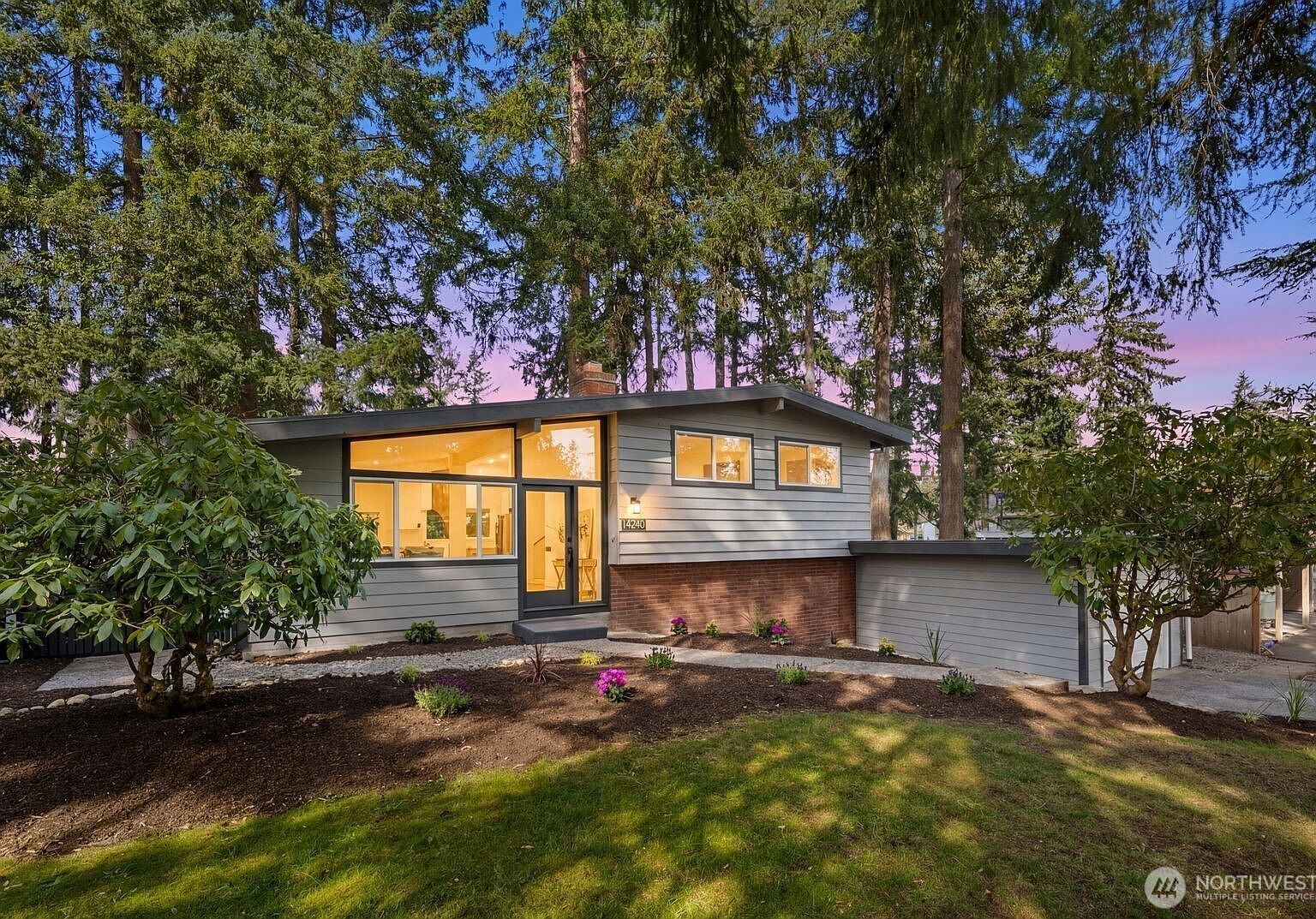 14240 Lake Hills Blvd Bellevue, WA 98007  | Single Family