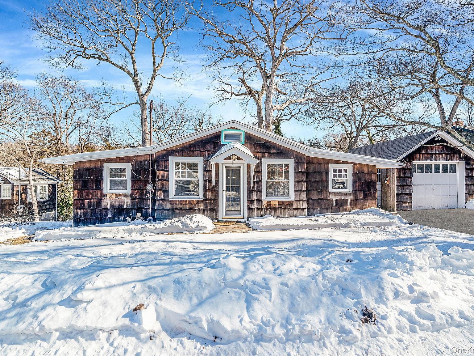 15 Ridge Ln Miller Place, NY 11764 - Thumbnail 2