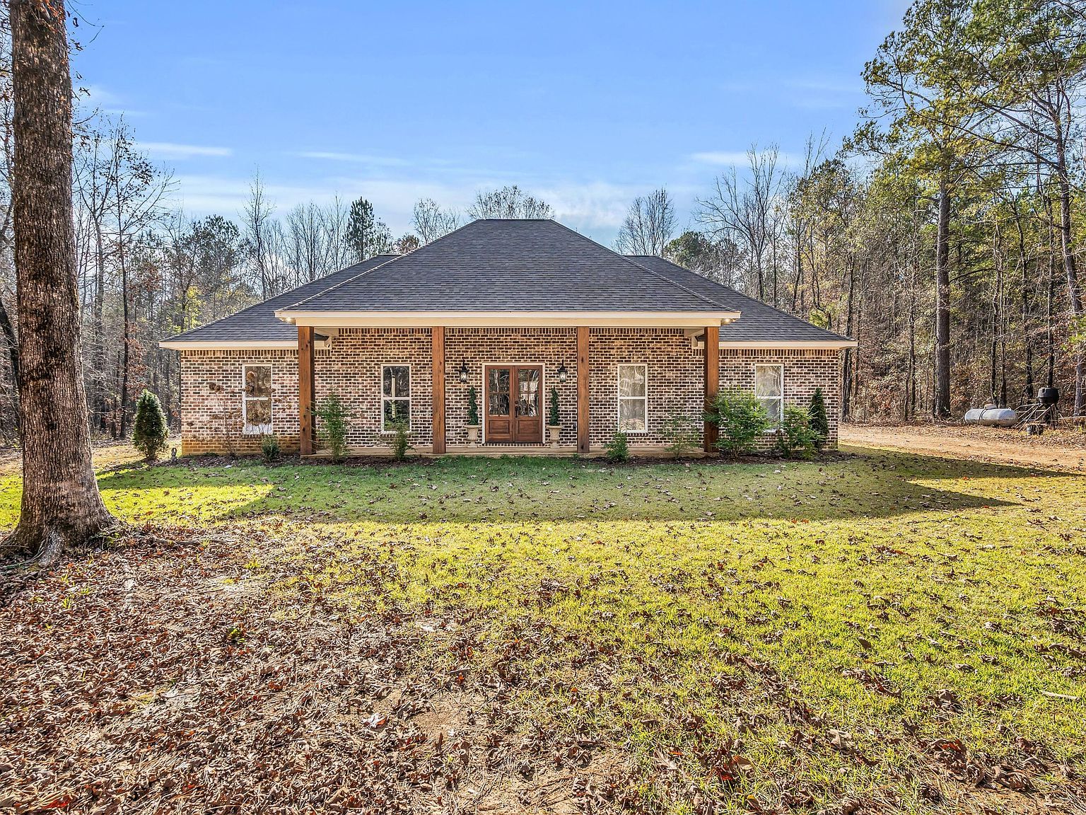 4570 New Light Rd Starkville, MS 39759 - Thumbnail 2