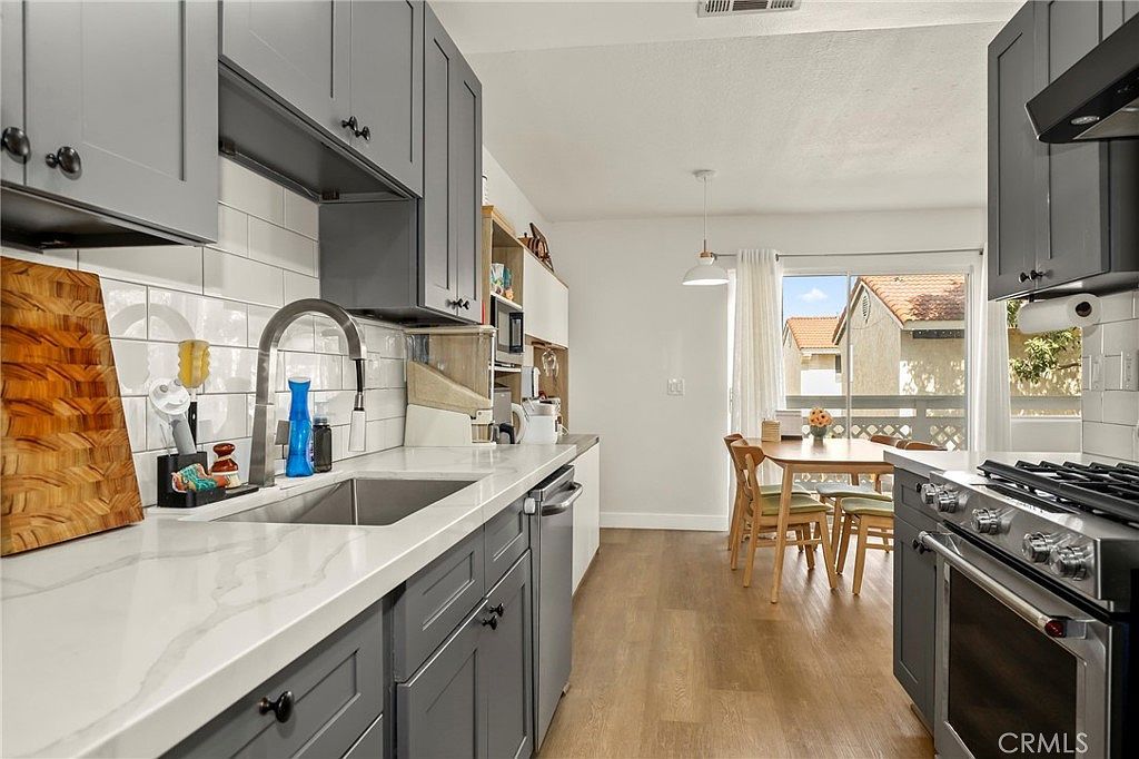 21934 Belshire Ave Hawaiian Gardens, CA 90716 - Thumbnail 2