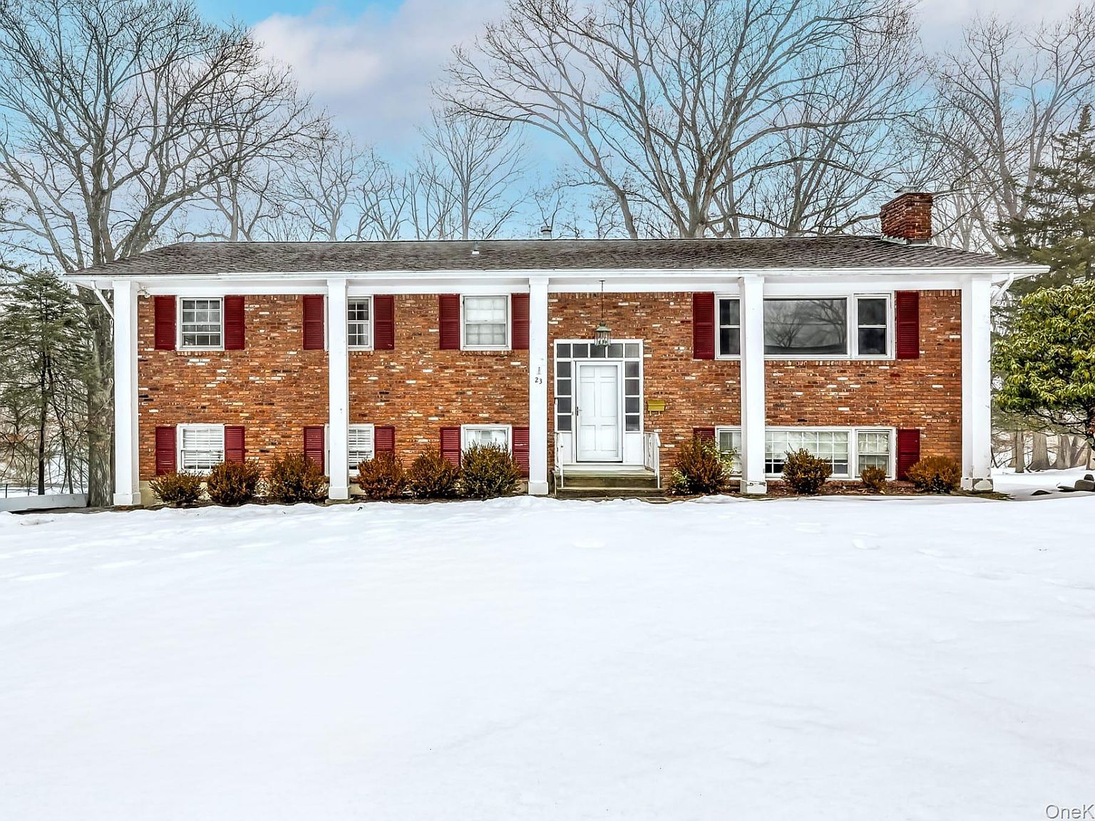 23 Scenic Dr Suffern, NY 10901 - Thumbnail 2