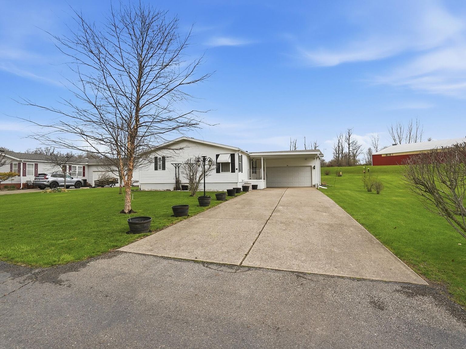 23 Rock Run Springfield, OH 45504  | New build