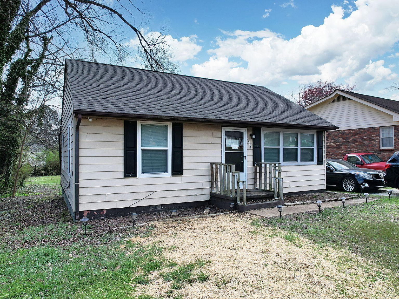 4922 Marylin Ln Chattanooga, TN 37411 - Thumbnail 2