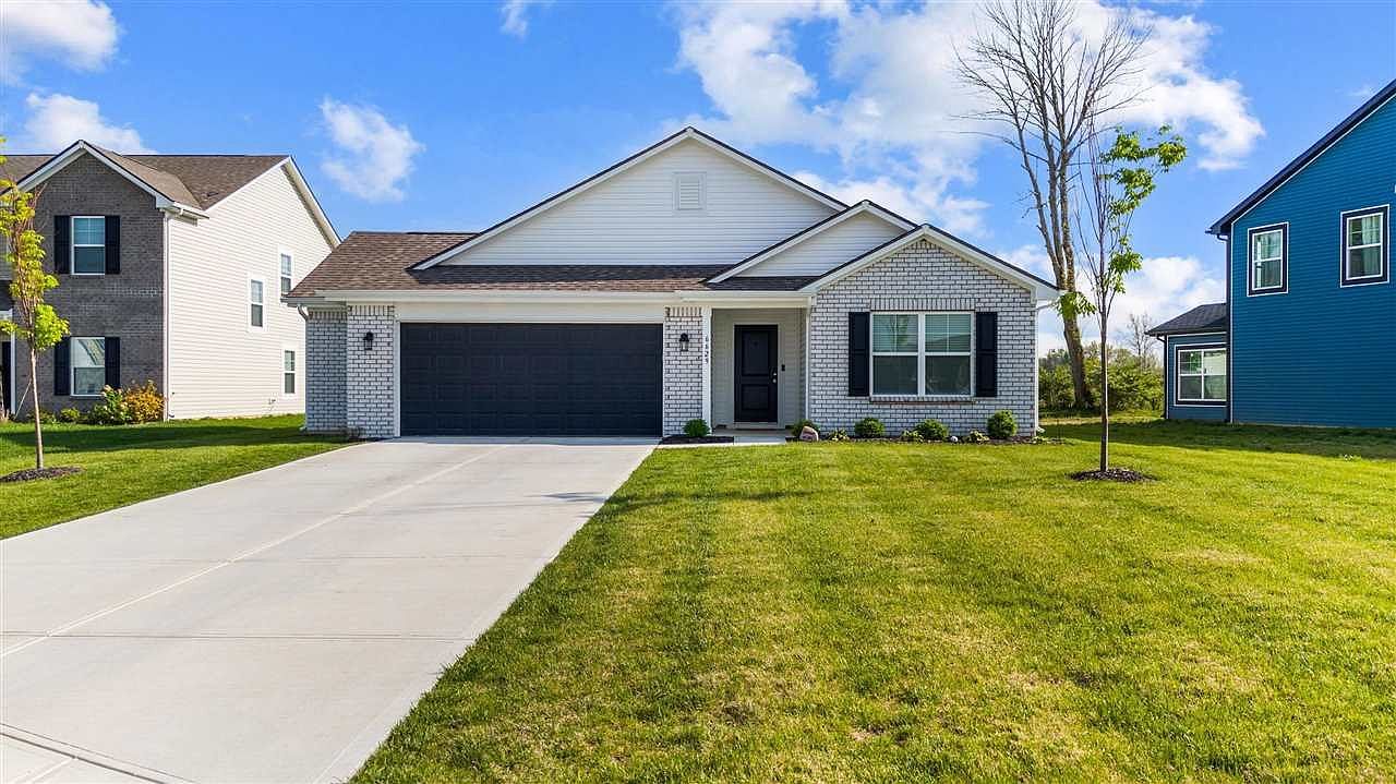 6629 W Regatta Dr Greenfield, IN 46140, 46140