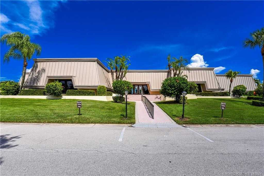 1800 Southeast Saint Lucie Boulevard #7-207, Stuart, FL, 34996 - Thumbnail 3