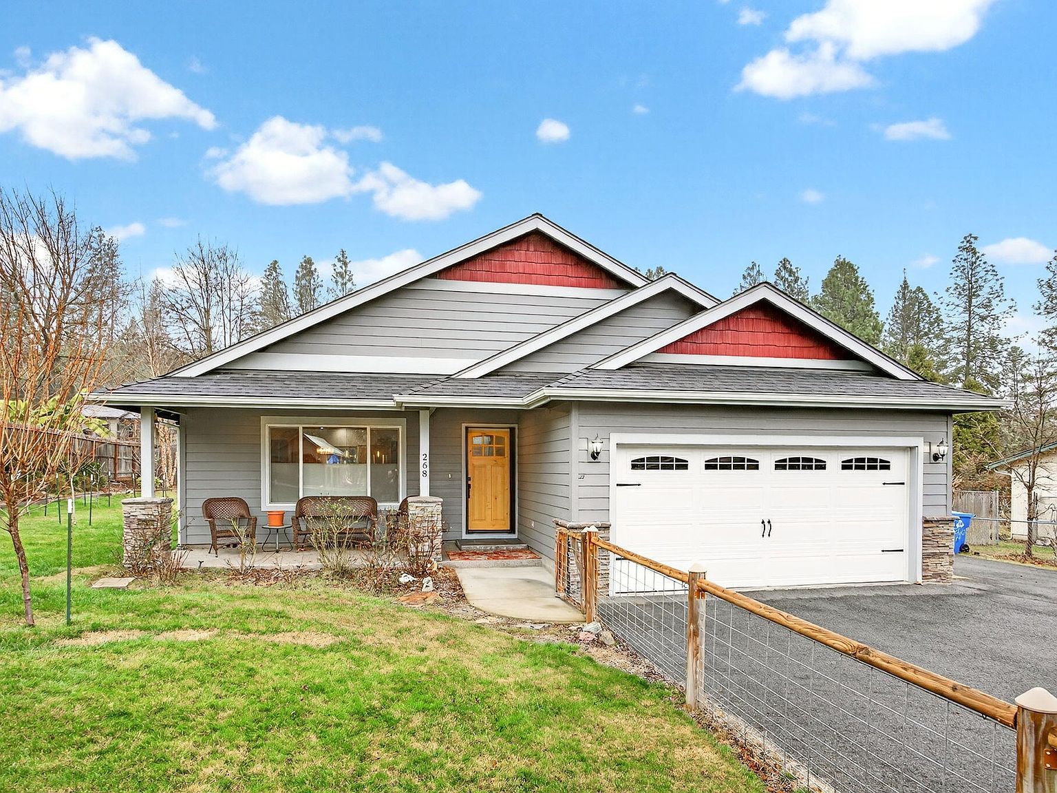 268 Crestview Loop Grants Pass, OR 97527  | Single Family